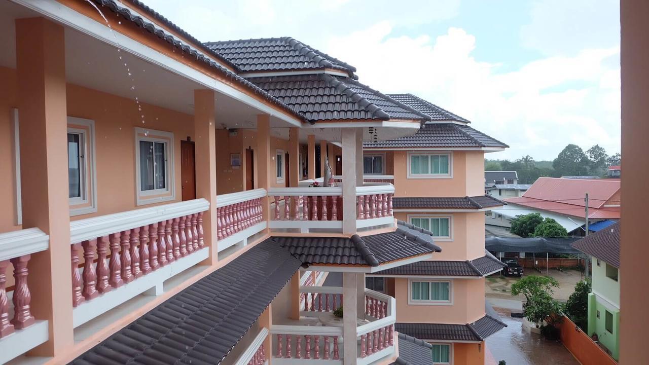 Yingthip1 Apartment Chiang Rai Exterior photo